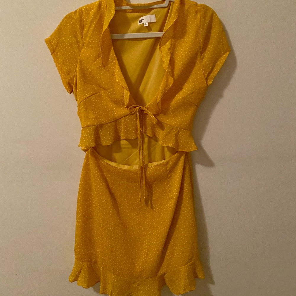 Mini yellow poka dot dress